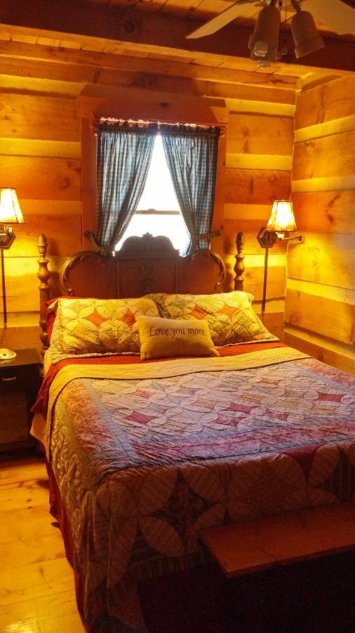 Fiddlers Roost B&B Cabins Galax Buitenkant foto