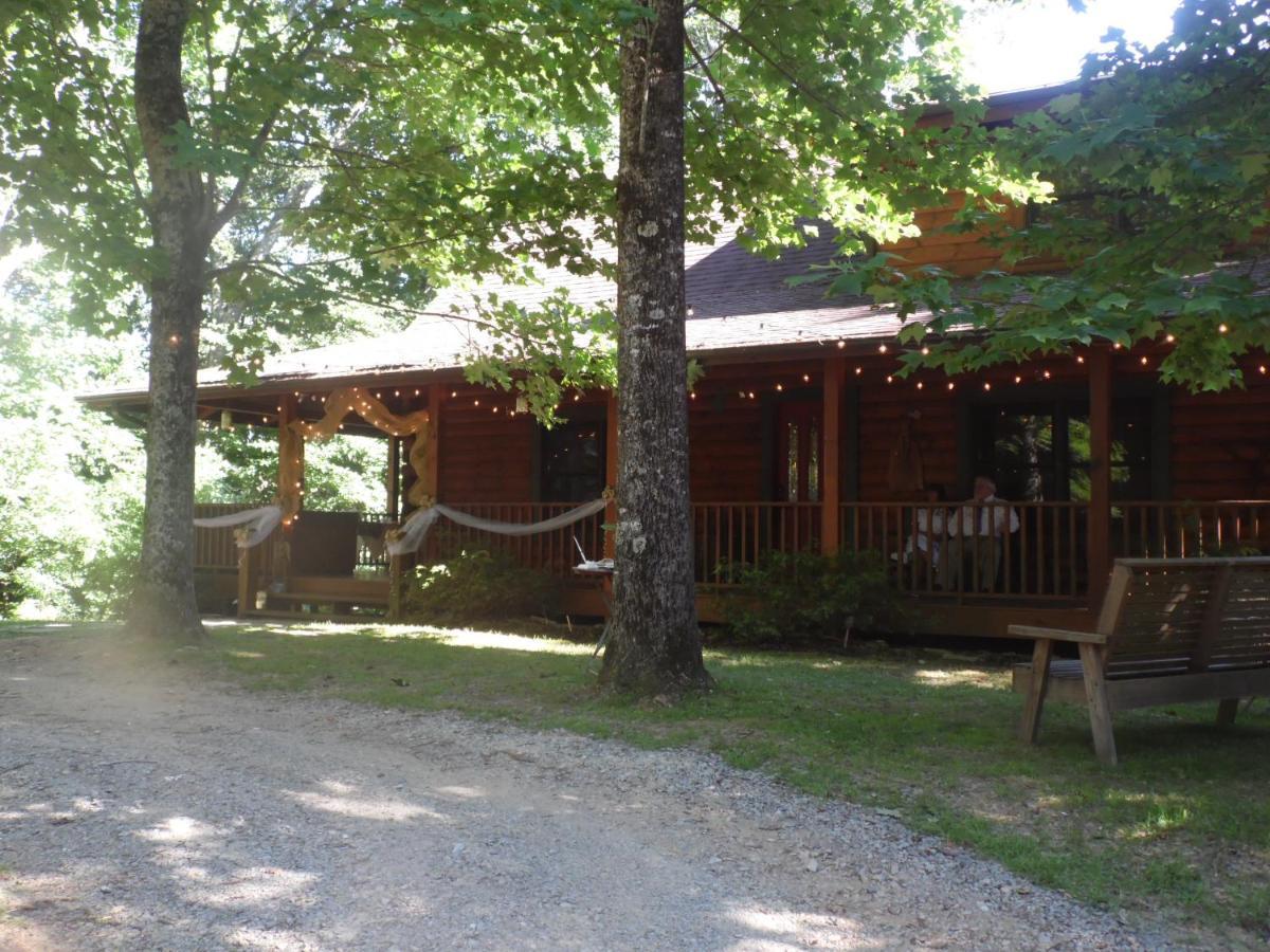 Fiddlers Roost B&B Cabins Galax Buitenkant foto