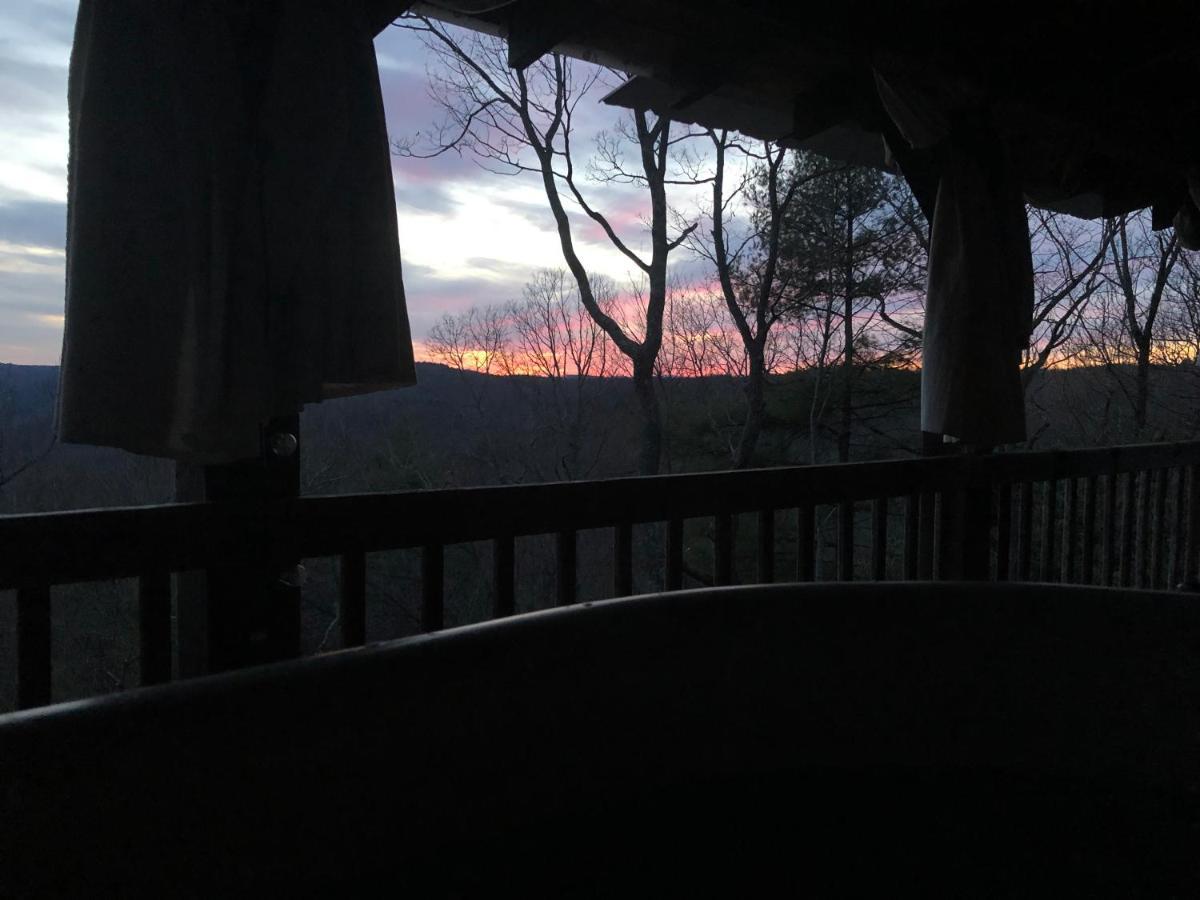 Fiddlers Roost B&B Cabins Galax Buitenkant foto