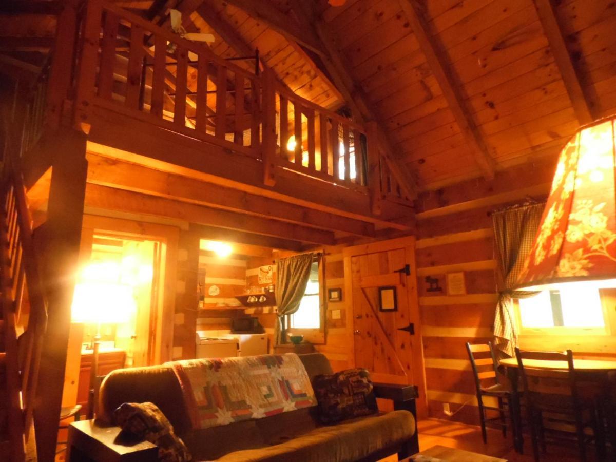 Fiddlers Roost B&B Cabins Galax Buitenkant foto